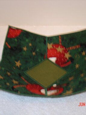 Reversible Cloth Square Shaped Bowl Christmas Green/Gold Stripe Santa Stars